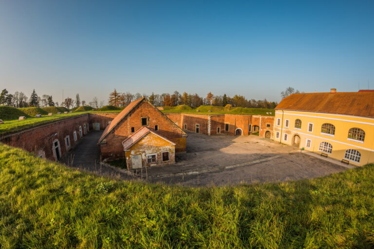 Bastion I