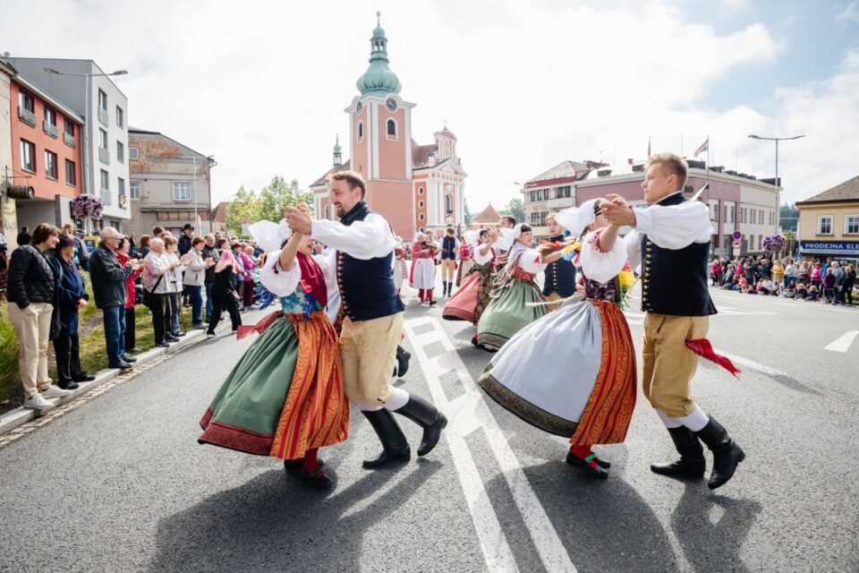 FESTIVAL